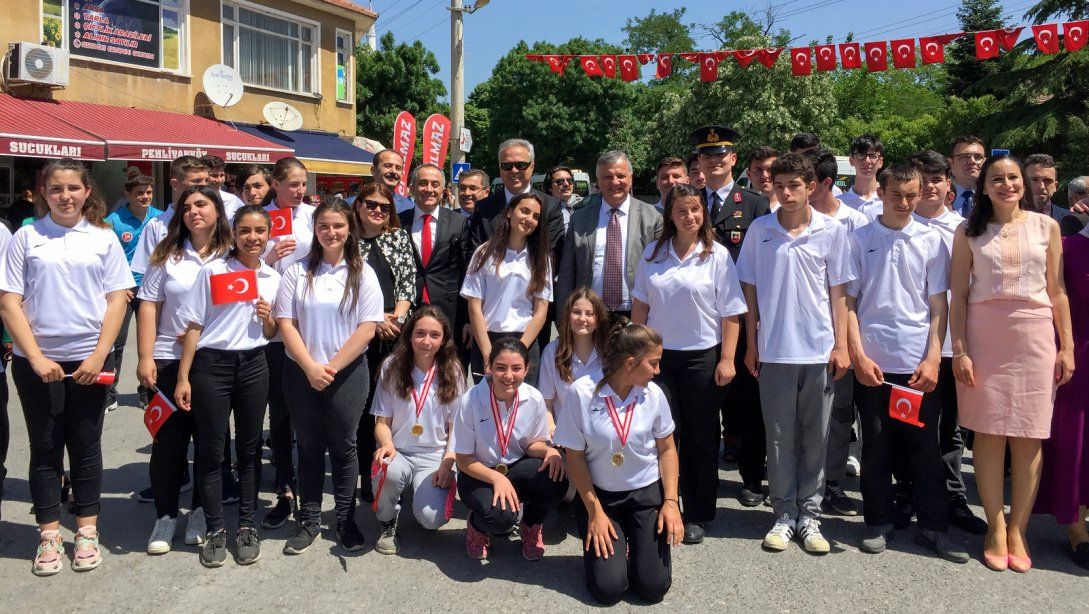 19 Mayıs Atatürk'ü Anma ve Gençlik ve Spor Bayramı Kutlamaları
