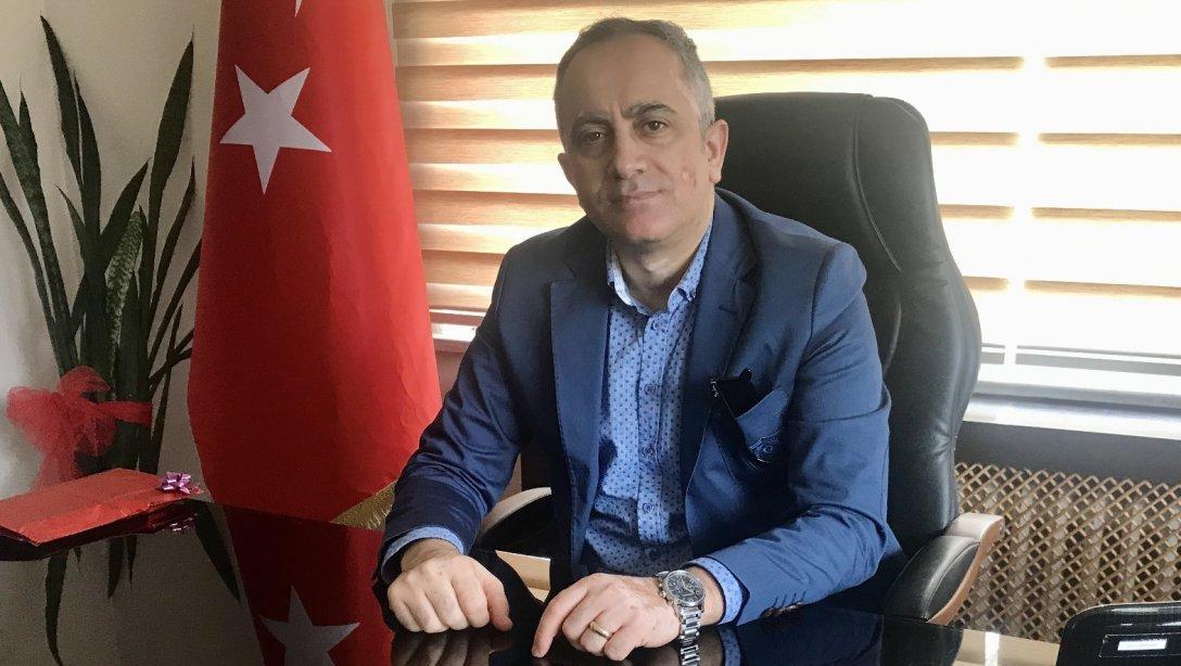 Pehlivanköy İlçe Milli Eğitim Müdürü Sayın Necmettin AYÇİÇEK´in 23 Nisan Ulusal Egemenlik ve Çocuk Bayramı Mesajı